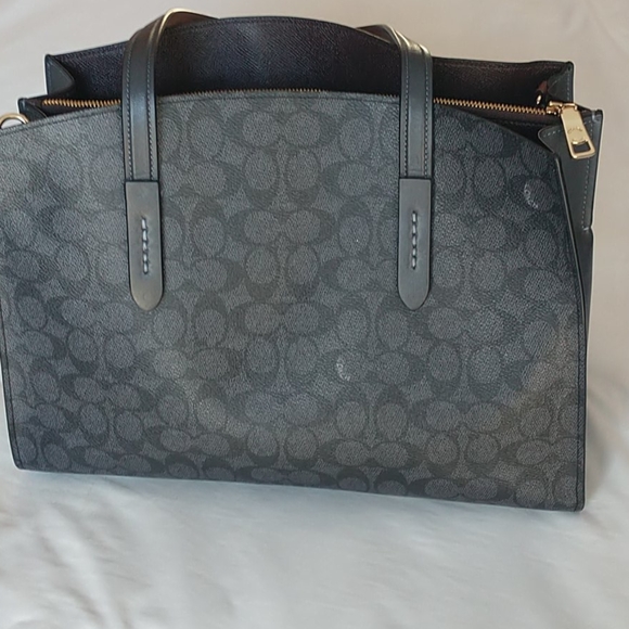 Authentic Coach bag cross body - Picture 3 of 9